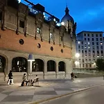 Centro Bilbao-Parking Gratuito-Cuidada Limpieza
